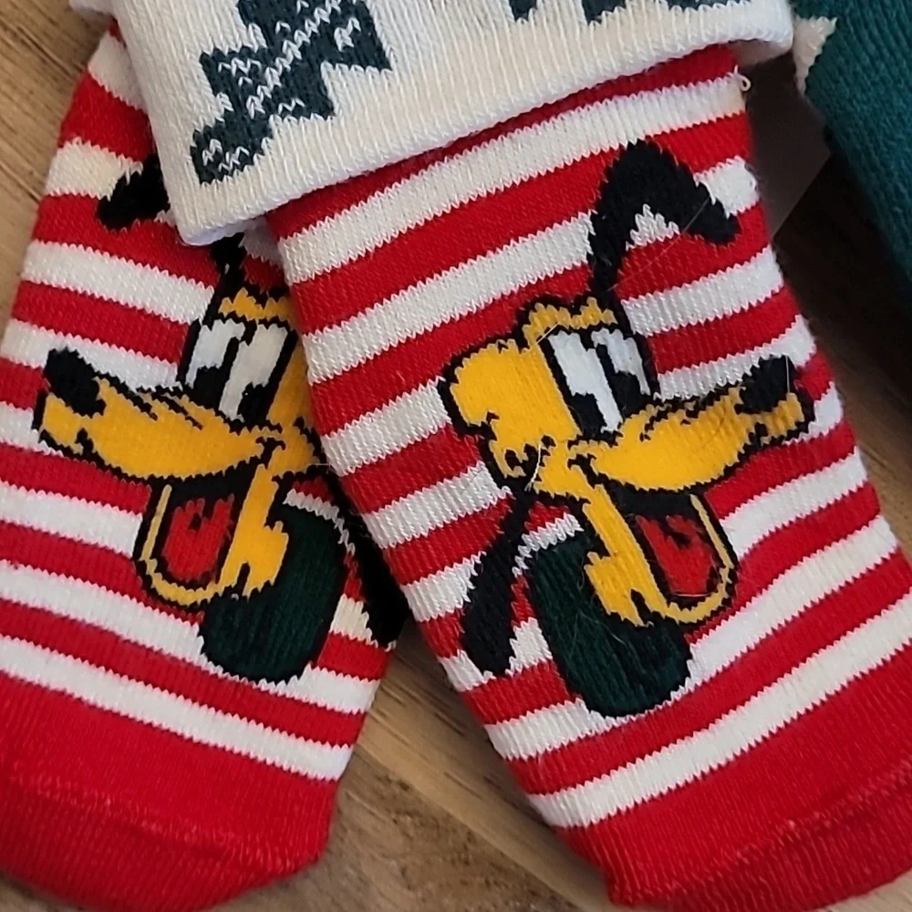 NWT Disney 2 pair Mickey Pluto Holiday Christmas Baby Socks 3.5-5
